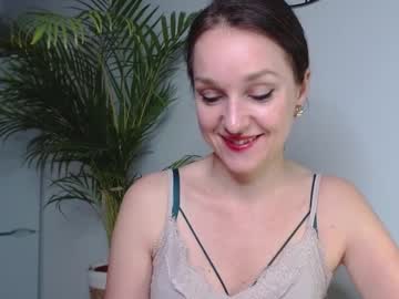 Alicialux December 19, 2024 Chaturbate stream image