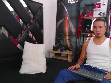 Martin_Esmit December 19, 2024 Chaturbate stream image