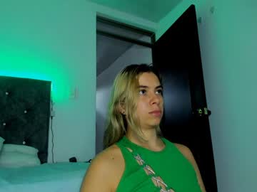 Martina_Hill_1 December 19, 2024 Chaturbate stream image
