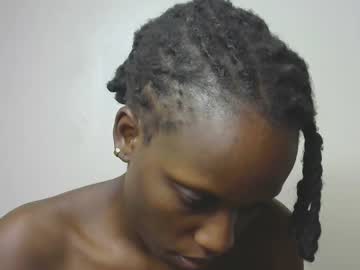 Leina_Moh December 19, 2024 Chaturbate stream image