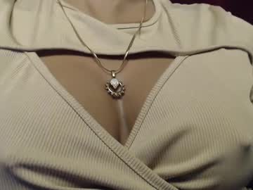 Lick_My_Tits22 December 19, 2024 Chaturbate stream image