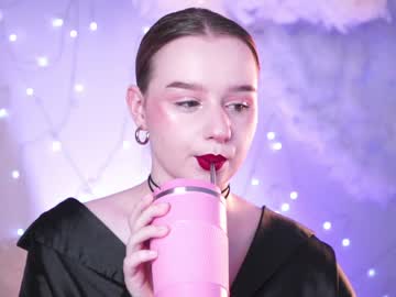 Red_Queeen December 19, 2024 Chaturbate stream image