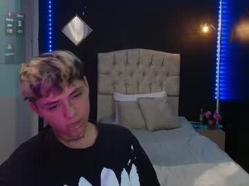 Arescollings December 19, 2024 Chaturbate stream image