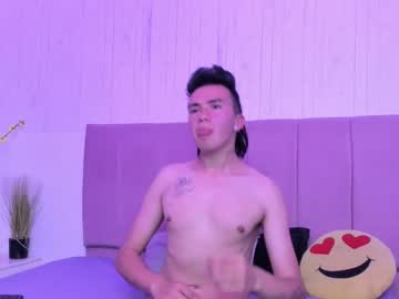 Cresyy_ December 19, 2024 Chaturbate stream image