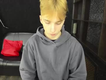 Leopell December 19, 2024 Chaturbate stream image