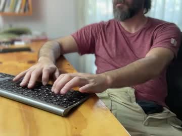 Martincito22xl stream photo from December 19, 2024