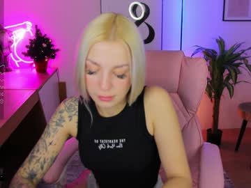 Crystal__Barbie December 19, 2024 Chaturbate stream image