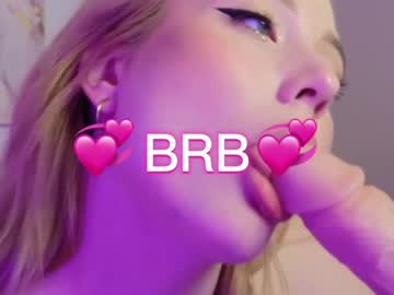 Lunalovelyy_ December 19, 2024 Chaturbate stream image