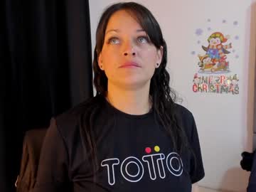 Roxanetyer December 19, 2024 Chaturbate stream image