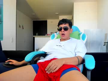 Franco_Rizzo01 December 19, 2024 Chaturbate stream image