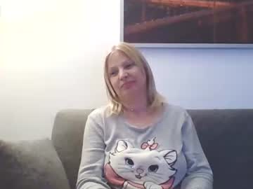 Lovestar544963 December 19, 2024 Chaturbate stream image