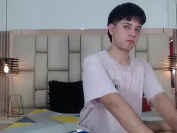 Stiven_Pooh December 19, 2024 Chaturbate stream image