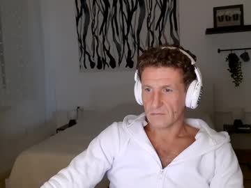 Apollobest77 December 19, 2024 Chaturbate stream image