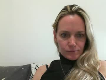Crazyanny December 19, 2024 Chaturbate stream image