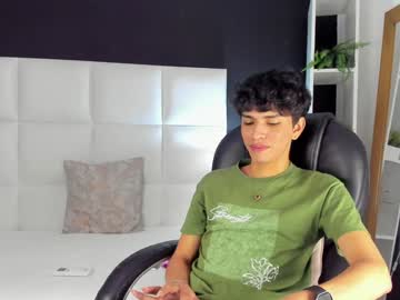 Santy_Carrington December 19, 2024 Chaturbate stream image