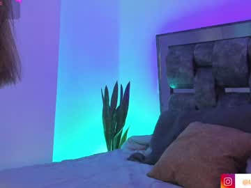 Crystalw_ December 19, 2024 Chaturbate stream image