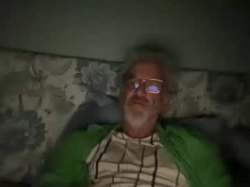 Jewlronny stream photo from December 19, 2024