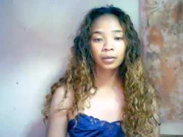 Roxanne_98 December 19, 2024 Chaturbate stream image