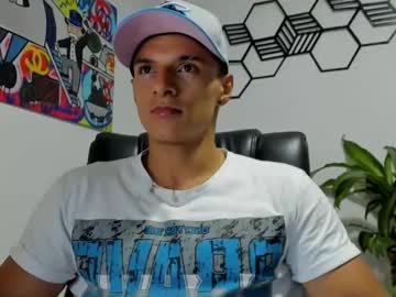 Derry_Adams1237 December 20, 2024 Chaturbate stream image