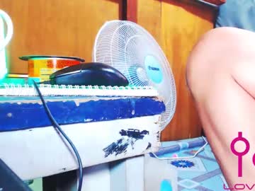 Yoursexyhugecockts December 20, 2024 Chaturbate stream image