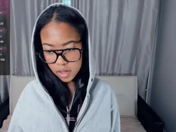 Hildahathorne December 20, 2024 Chaturbate stream image