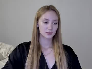 Laylla001 December 20, 2024 Chaturbate stream image