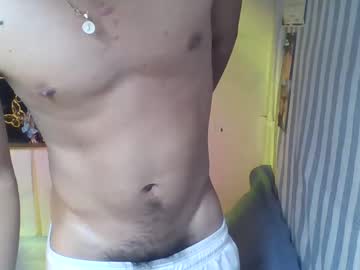 Xbigcockasian27 December 20, 2024 Chaturbate stream image