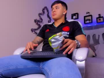 Cristopher_Strong December 20, 2024 Chaturbate stream image