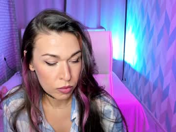 Reginahawk December 20, 2024 Chaturbate stream image