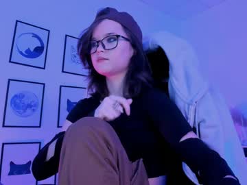 Elainebeness December 20, 2024 Chaturbate stream image