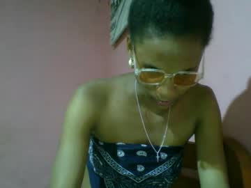 Juliexexy December 20, 2024 Chaturbate stream image