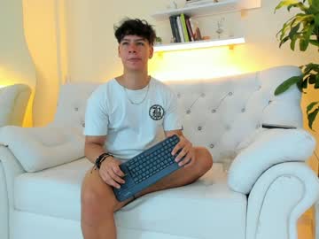 Zeus_18_ December 20, 2024 Chaturbate stream image