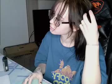 Crash_Test13 December 20, 2024 Chaturbate stream image