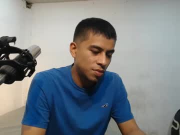 Danielitopapii December 21, 2024 Chaturbate stream image