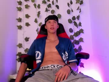 A_P_O_L_Oo December 21, 2024 Chaturbate stream image