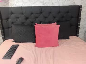 Mhonikabelucci__1 December 21, 2024 Chaturbate stream image