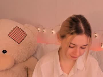 Julia_Fires December 21, 2024 Chaturbate stream image