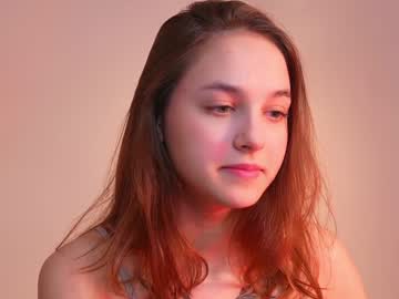 Julli_A December 21, 2024 Chaturbate stream image