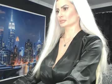 Laras_Moans stream photo from December 21, 2024
