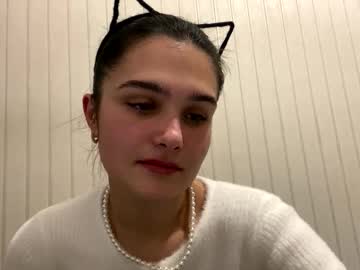 Irisss31 December 21, 2024 Chaturbate stream image