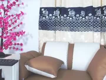 Lunasantana26 December 21, 2024 Chaturbate stream image