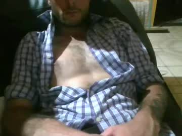 Maximilian215330 December 22, 2024 Chaturbate stream image