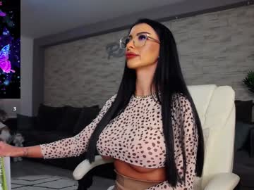 Victoriamazze stream photo from December 22, 2024