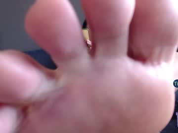 Wonders_Feet stream photo from December 22, 2024