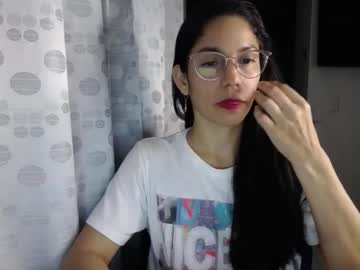 Queenvictoria2023 December 22, 2024 Chaturbate stream image