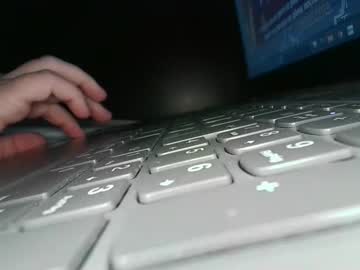 Toponipi10 December 22, 2024 Chaturbate stream image