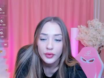 Lori_Blushcrystal December 22, 2024 Chaturbate stream image