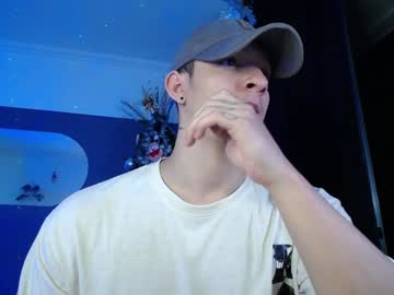 Alexandrolovee December 22, 2024 Chaturbate stream image