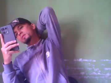 Boycumlatino21 December 22, 2024 Chaturbate stream image
