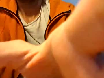 Hitmenoww December 22, 2024 Chaturbate stream image